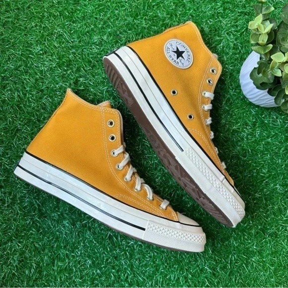Unavailable Converse All Star Chuck Taylor Chuck 70 Hi Sunflower - Picture 2 of 8